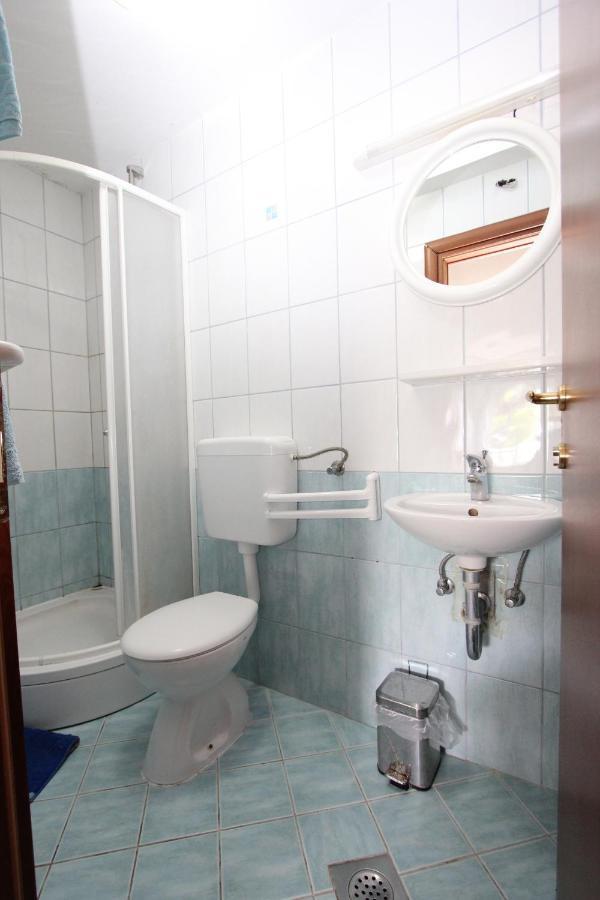 Vila Centar Требинє Екстер'єр фото
