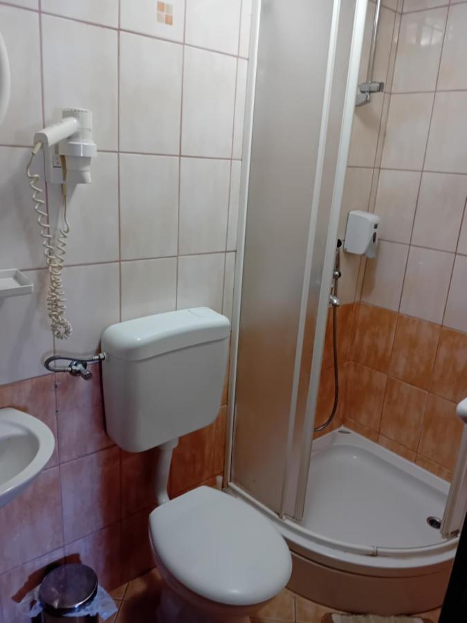 Vila Centar Требинє Екстер'єр фото