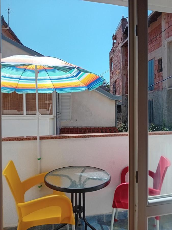 Vila Centar Требинє Екстер'єр фото