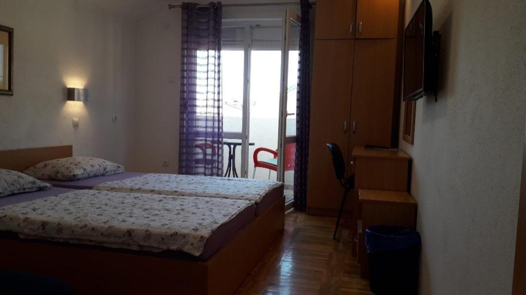 Vila Centar Требинє Екстер'єр фото